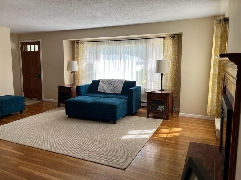 42 Mark Bradford Drive