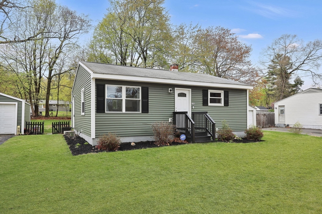 152 Shady Brook Ln