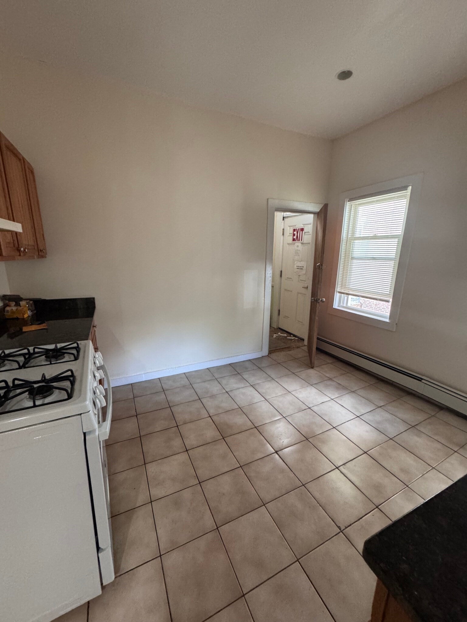8 Dudley ST #1, Cambridge, MA Photo #2