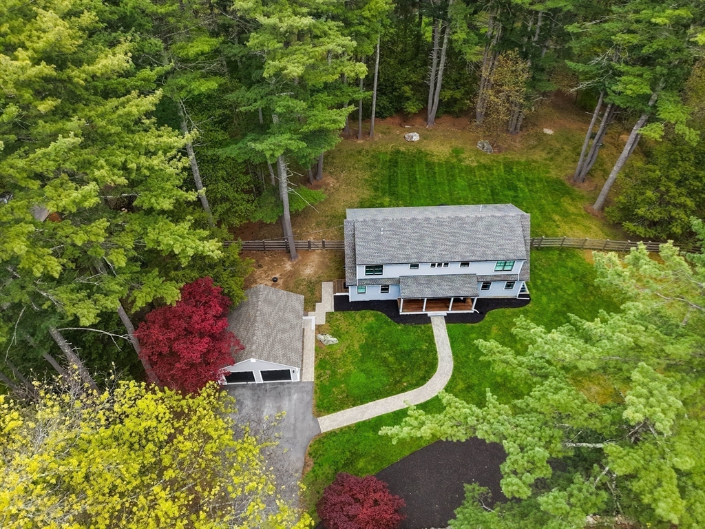 136 Holden Wood Rd