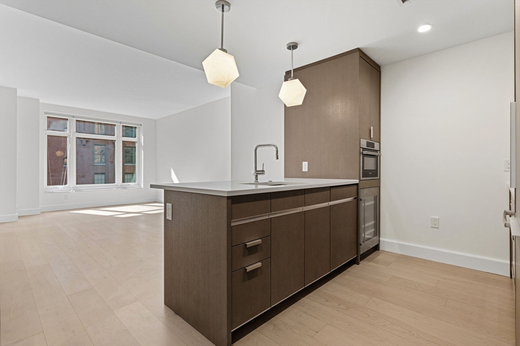 100 Lovejoy Wharf 7N