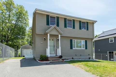 18 Canobieola Rd Methuen MA 01844
