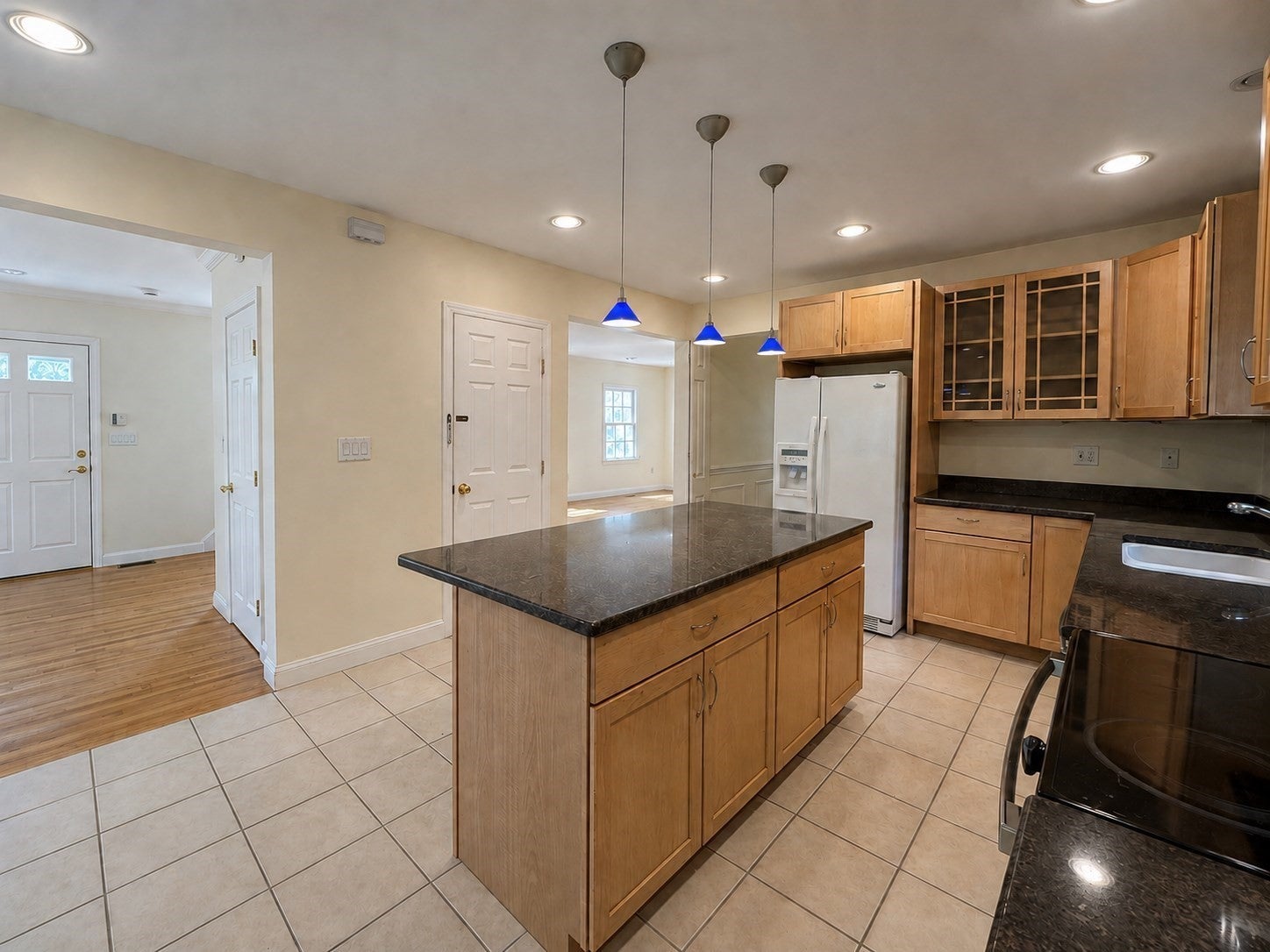 27 Sulivan Avenue, Newton, MA, 27 Sulivan Avenue, Newton, MA Photo #4