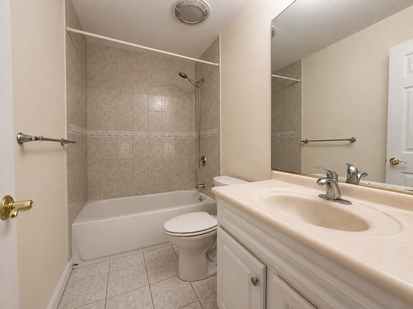 27 Sulivan Avenue, Newton, MA, 27 Sulivan Avenue, Newton, MA Photo #15