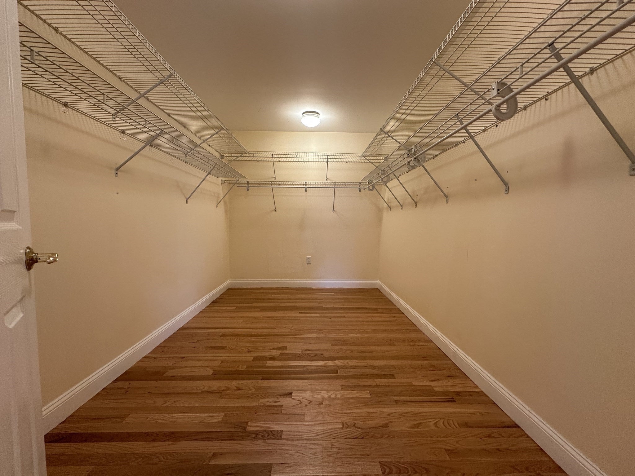 27 Sulivan Avenue, Newton, MA, 27 Sulivan Avenue, Newton, MA Photo #10