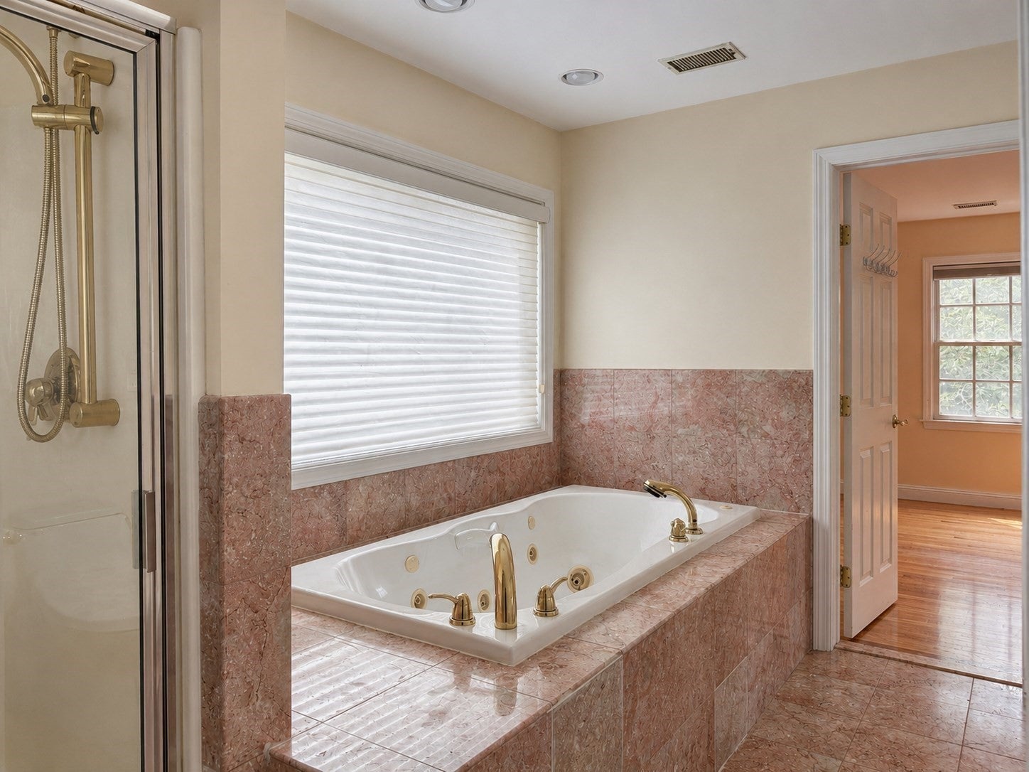 27 Sulivan Avenue, Newton, MA, 27 Sulivan Avenue, Newton, MA Photo #11