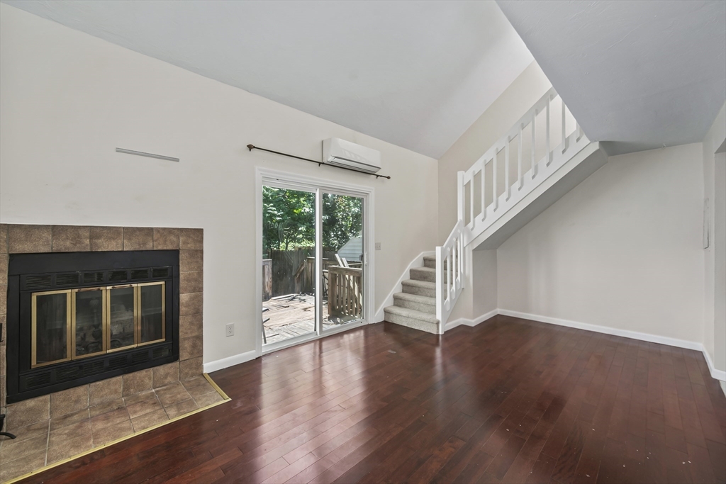 235 Lake St D