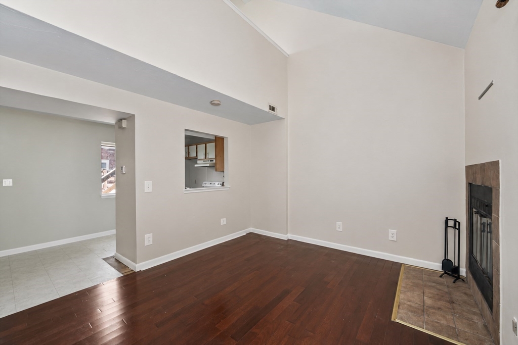 235 Lake St D