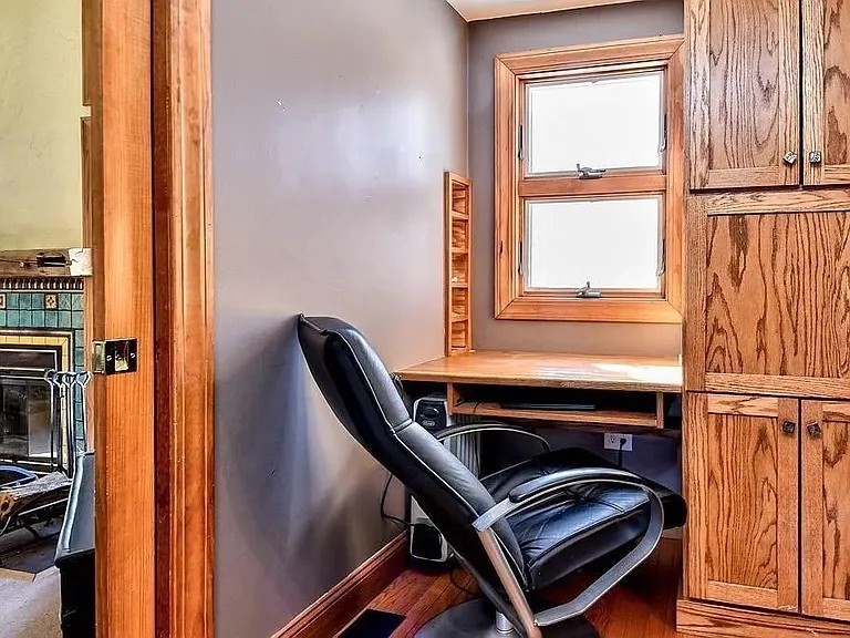 81 Riverview Cir, Wayland, MA Photo #7