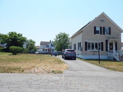 Photo of 288 Irvington St, New Bedford, MA 02745 (MLS # 73544537)