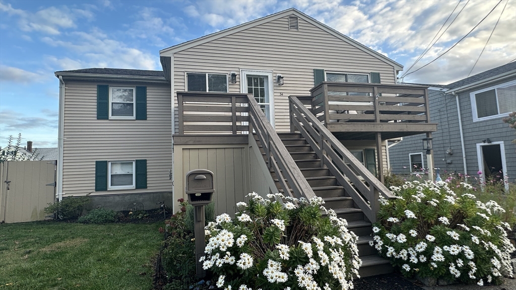 Click for 34 Brookline Ave #1, Hull, MA slideshow