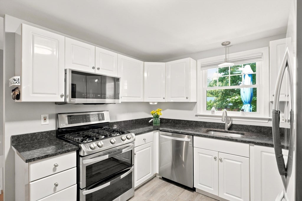 46 River Rd #225, Tewksbury, MA Photo #13