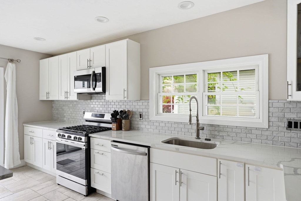 11 Sherbrook St, Boston, MA Photo #12