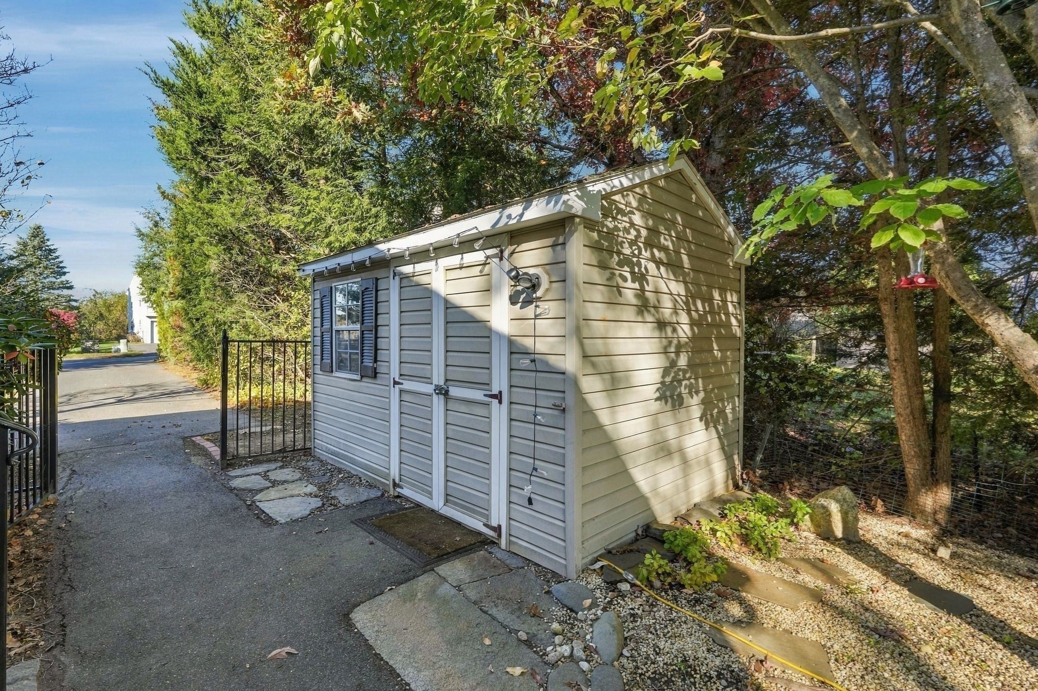 5 Maxine Cir, Easthampton, MA Photo #38