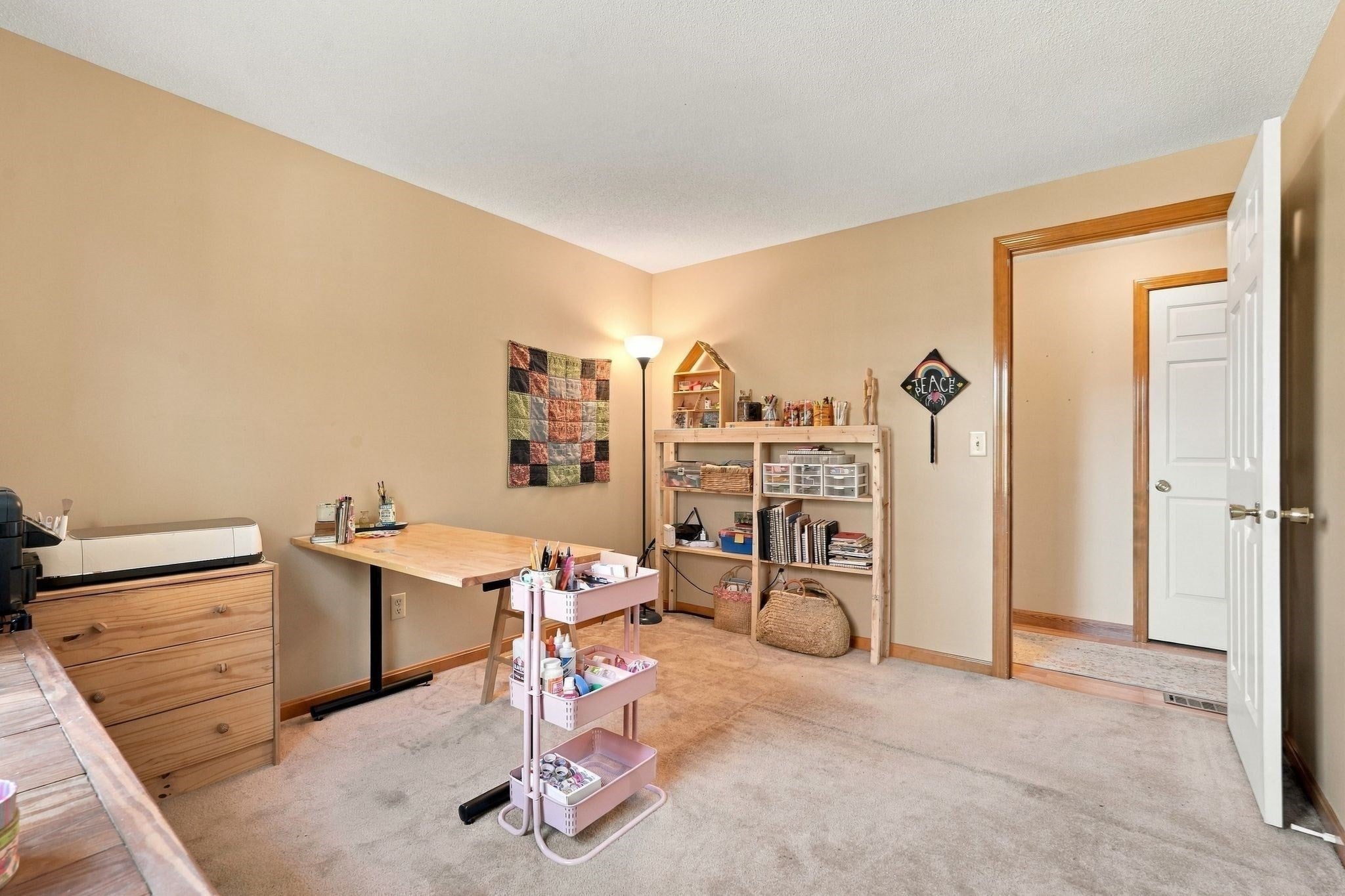 5 Maxine Cir, Easthampton, MA Photo #16