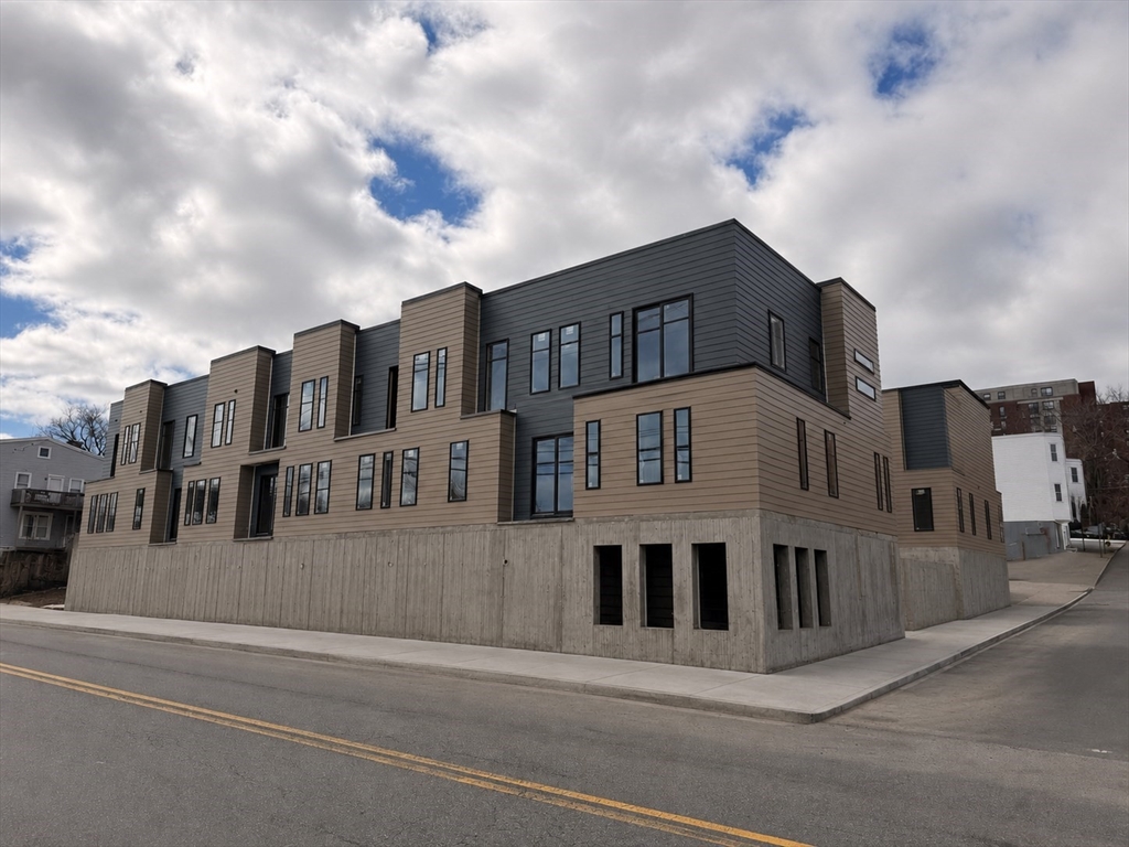 150 Williams St #7, Chelsea, MA Photo #1
