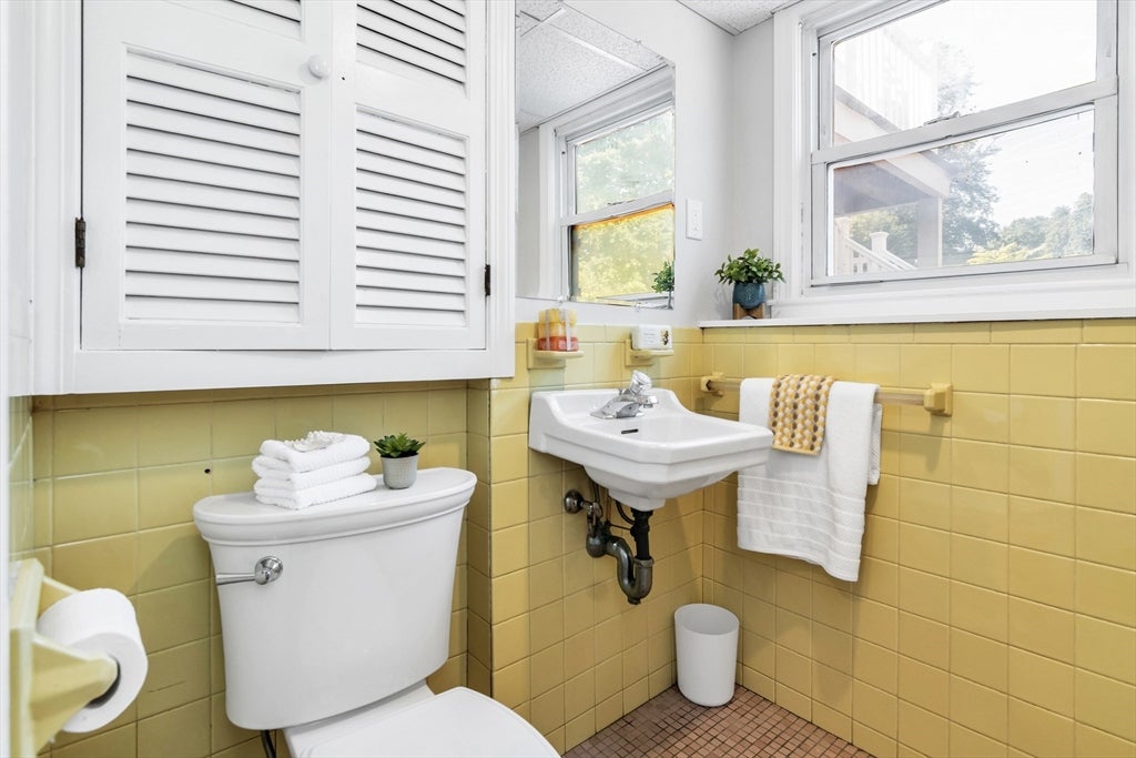 36 Prouty Rd, Burlington, MA, 36 Prouty Rd, Burlington, MA Photo #32