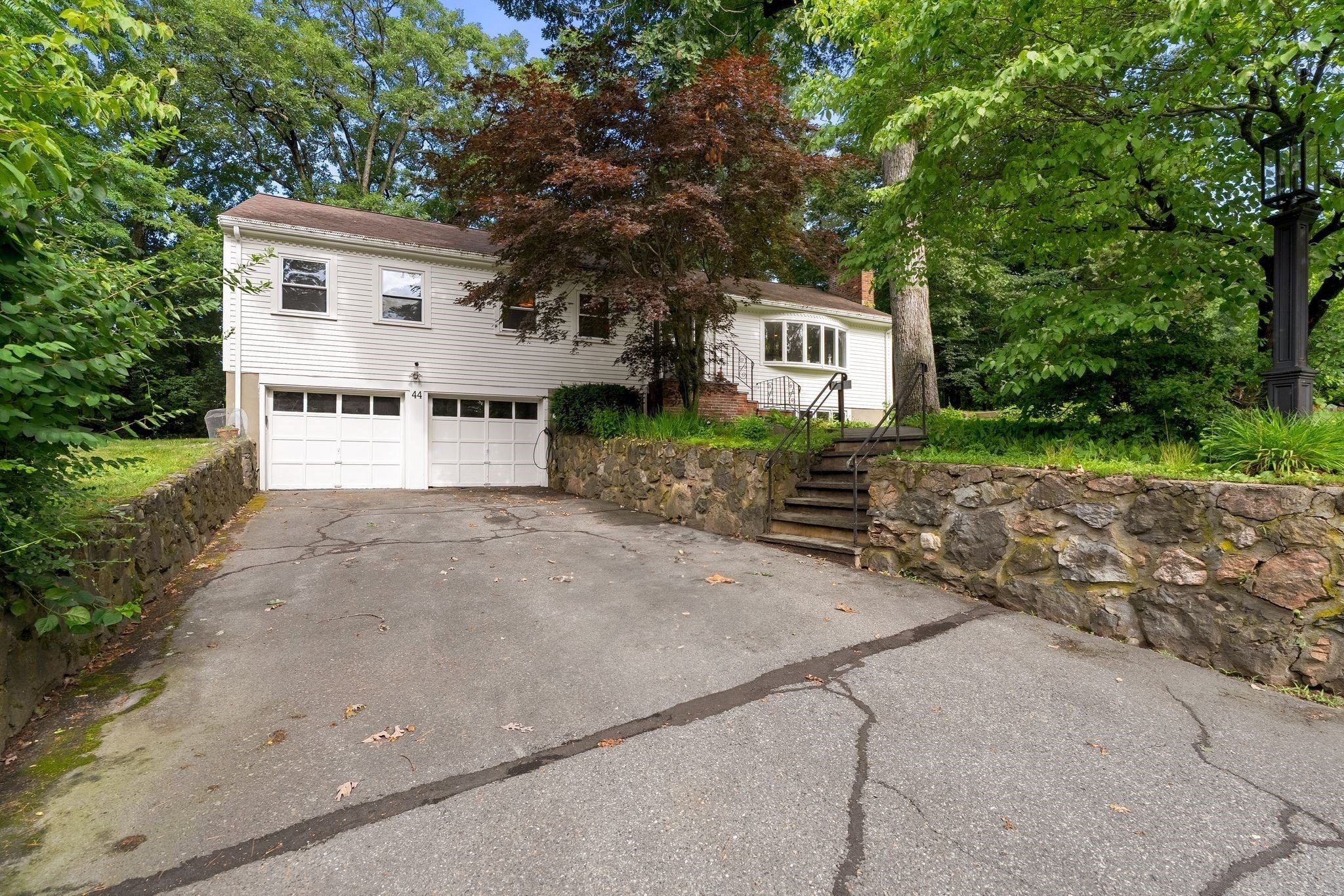 44 Windemere Rd, Wellesley MA 02481