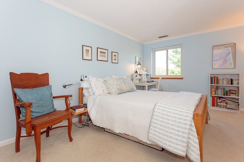 666 Main Street #207, Winchester, MA Photo #22