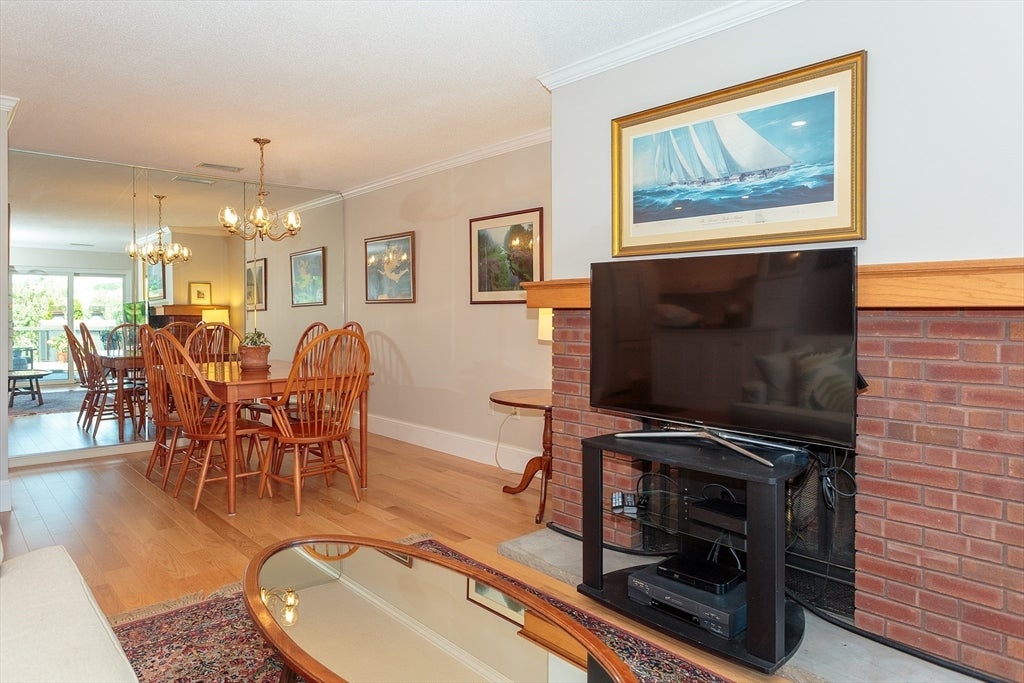 666 Main Street #207, Winchester, MA Photo #12