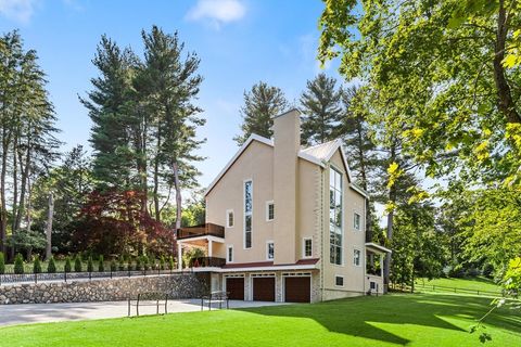 58 Chestnut St Lynnfield MA 01940