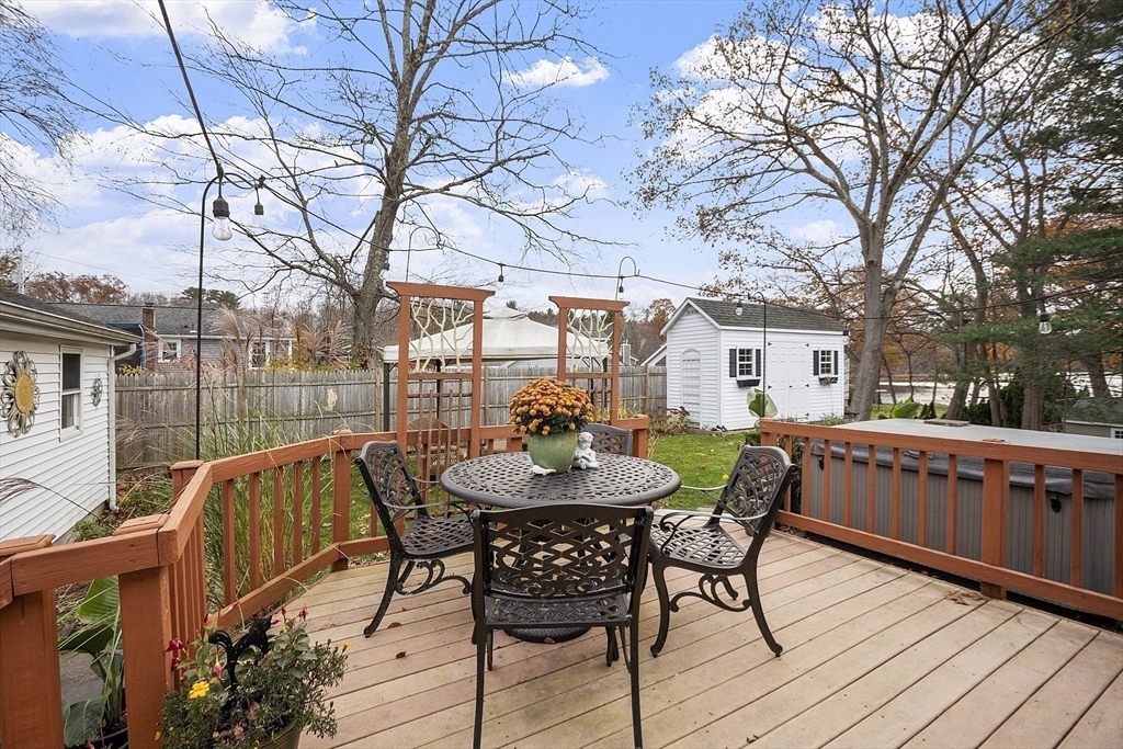 26 Long Lake Rd, Littleton, MA Photo #24