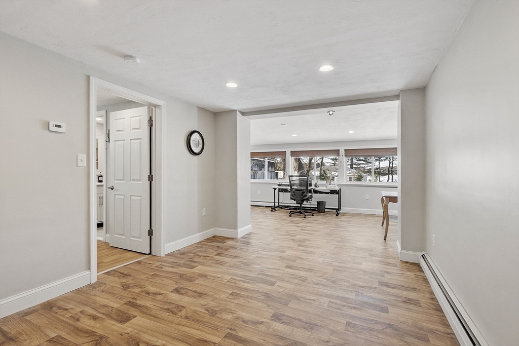 26 Long Lake Rd, Littleton, MA Photo #19