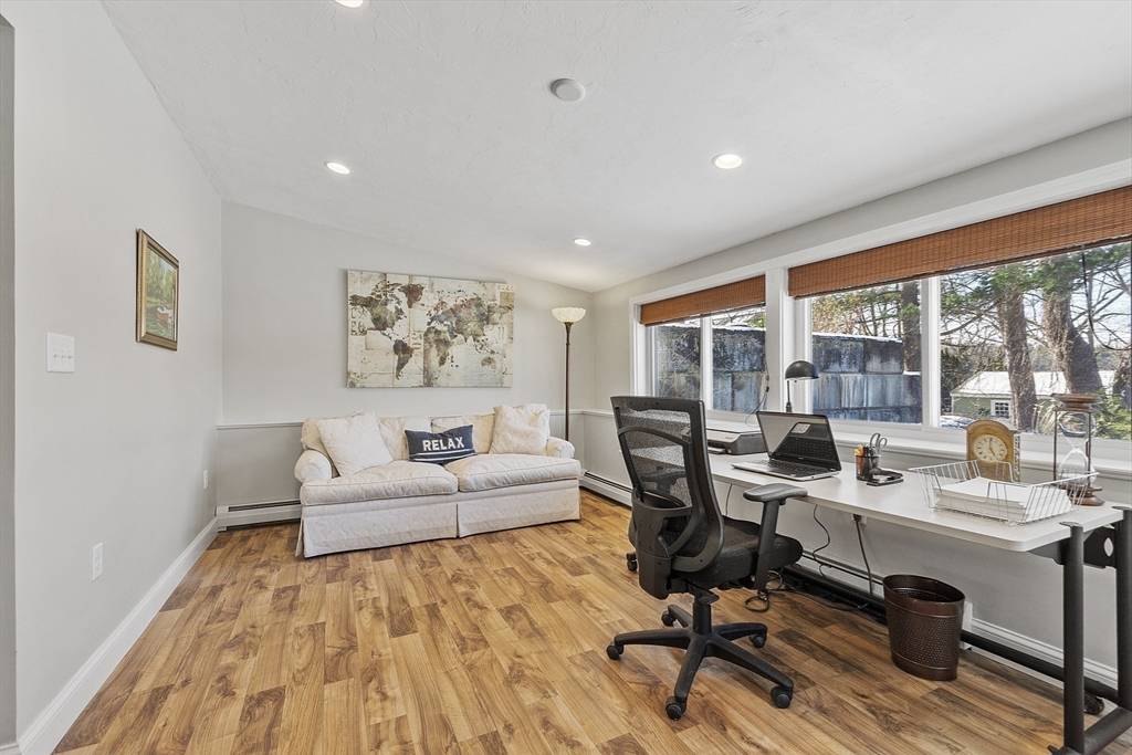 26 Long Lake Rd, Littleton, MA Photo #22
