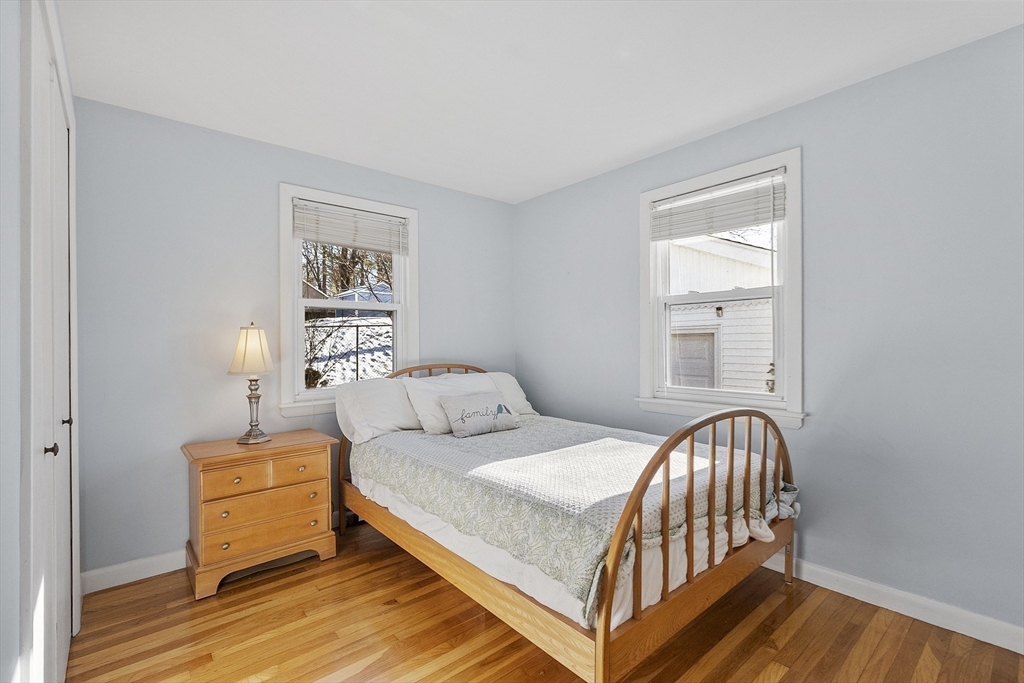 26 Long Lake Rd, Littleton, MA Photo #17