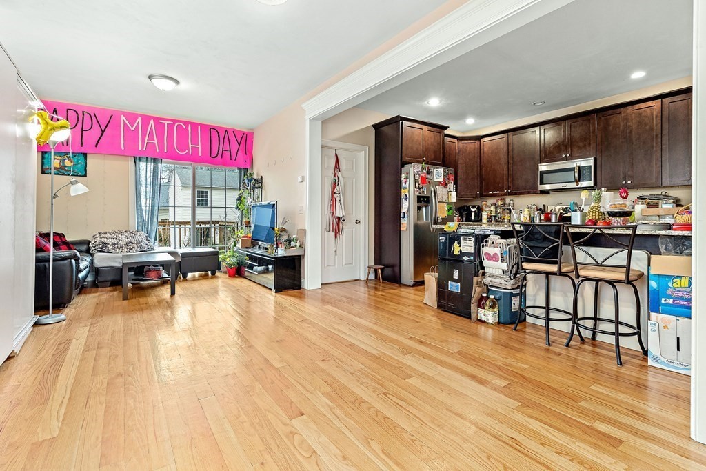 44 Dominion Rd