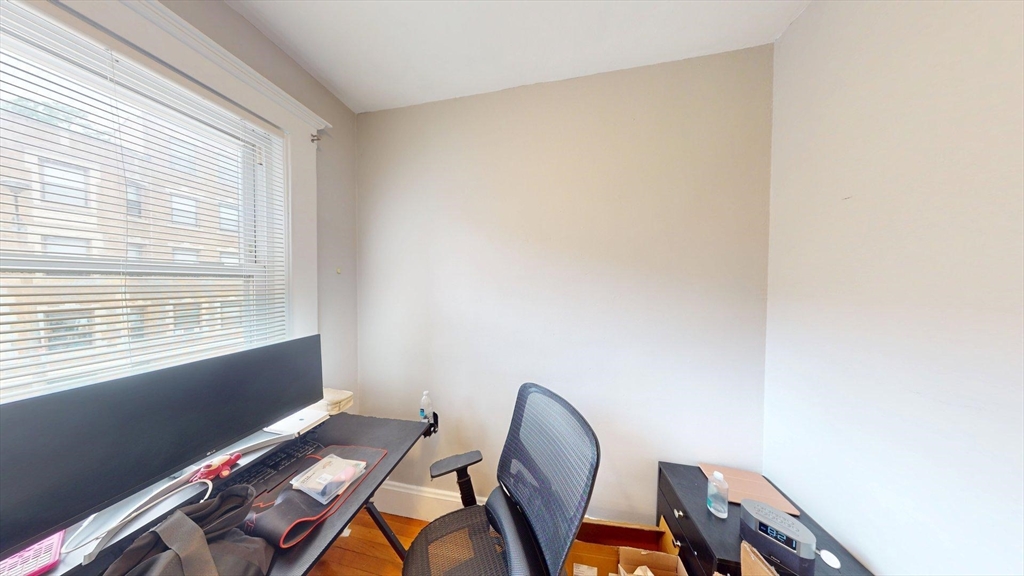190 Kelton St 2