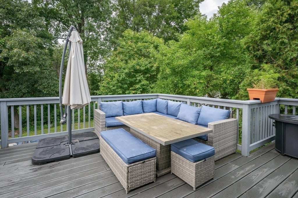175 Edgewater Dr, Framingham, MA, 175 Edgewater Dr, Framingham, MA Photo #24