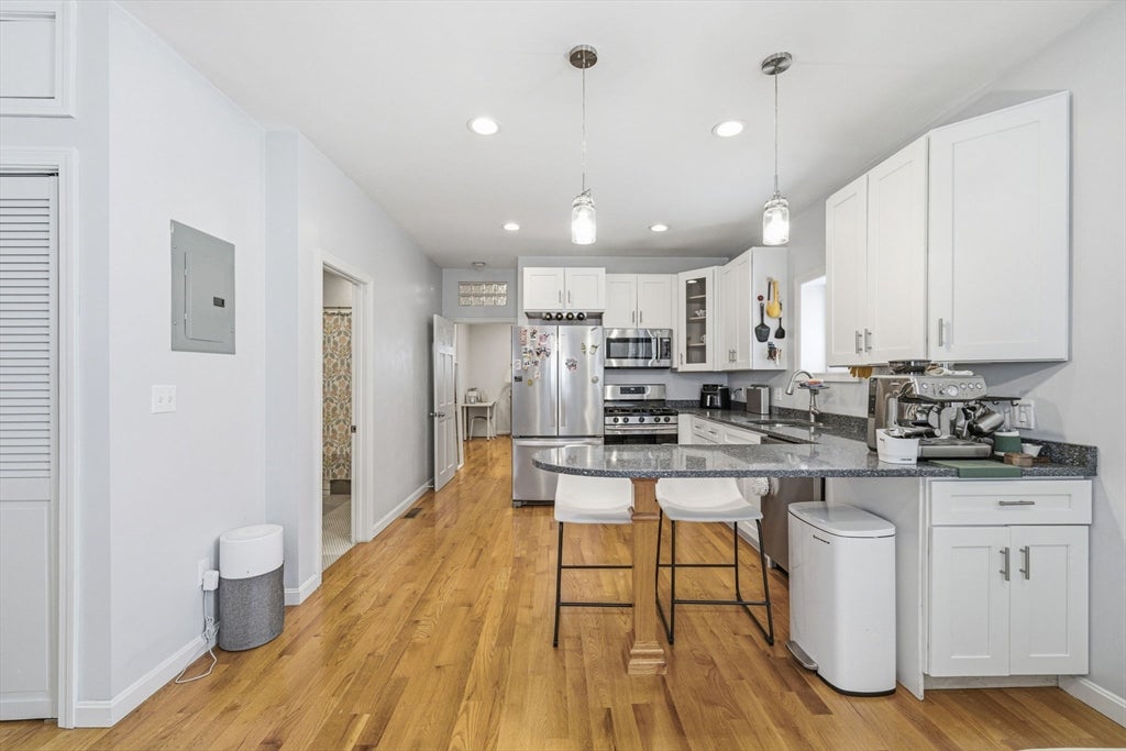 518 Main St #2, Medford, MA, 518 Main St #2, Medford, MA Photo #6