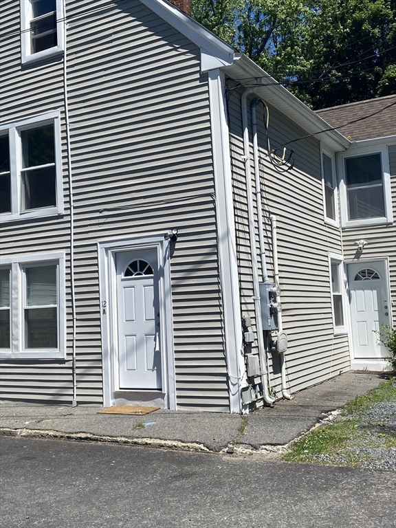 12 Campbell Ct