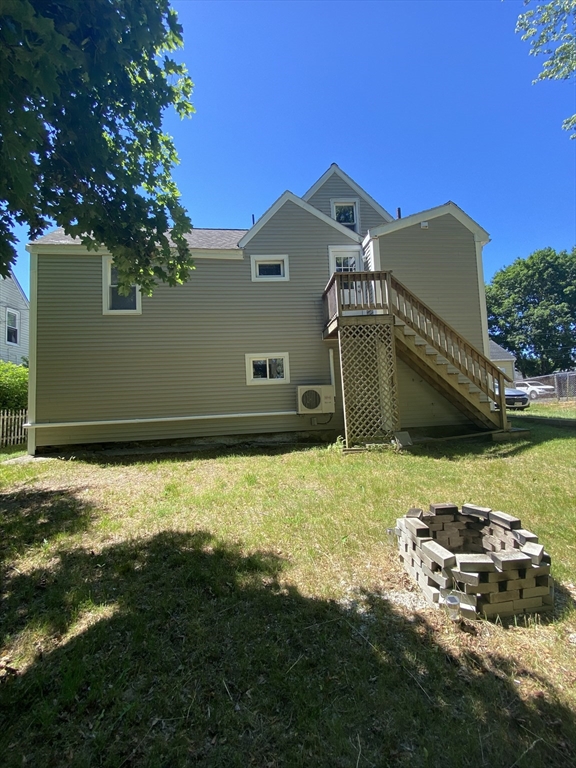 12 Campbell Ct