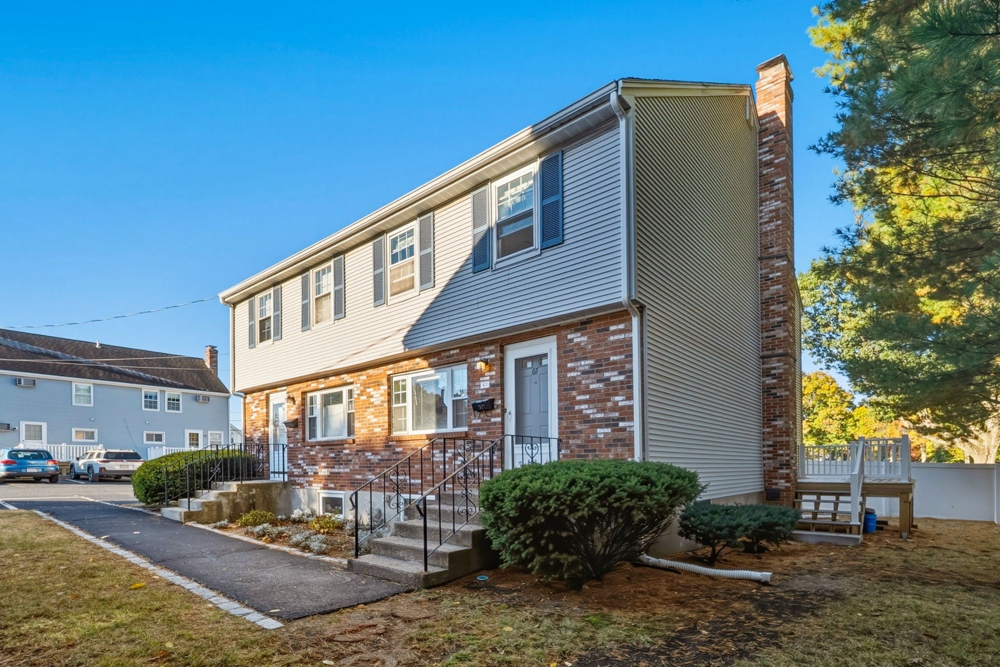 Photo of 67 Decatur St, Arlington, MA