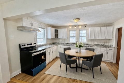 Photo of 17 Kahler Ave #1, Milton, MA 02186 (MLS # 73489812)