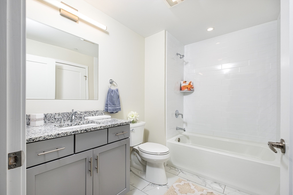 450 American Legion Highway #506, Revere, MA Photo #8