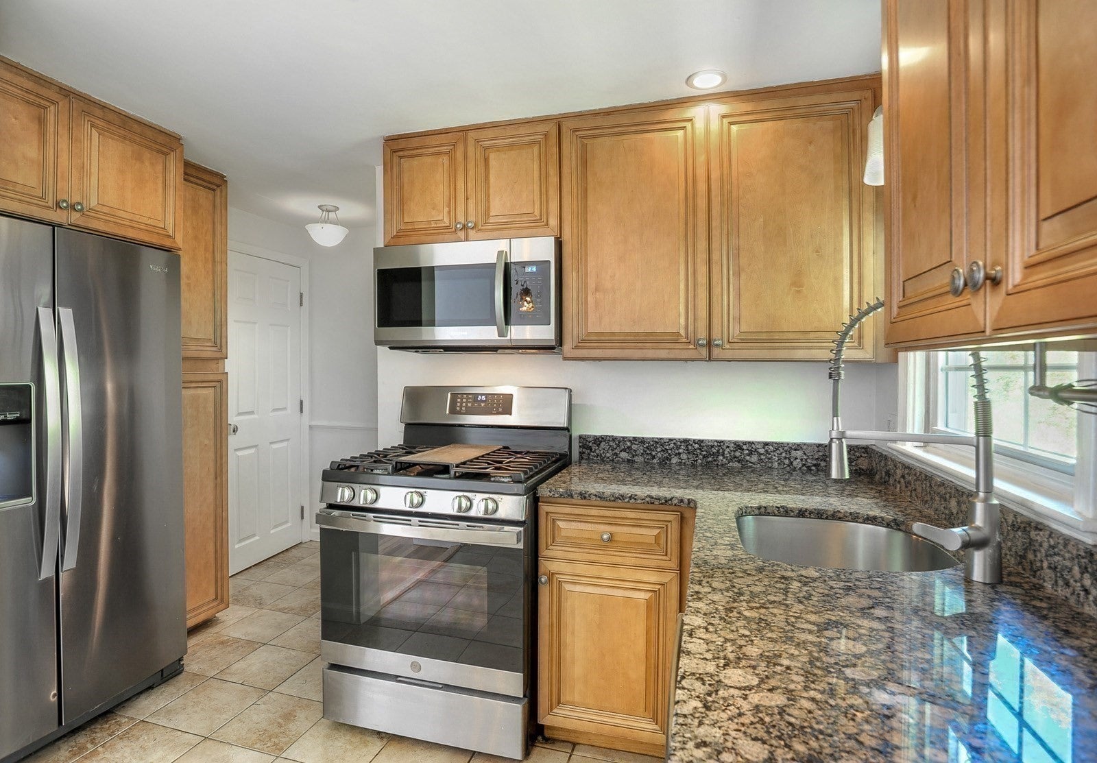 55 Clough Rd #55, Dedham, MA Photo #23