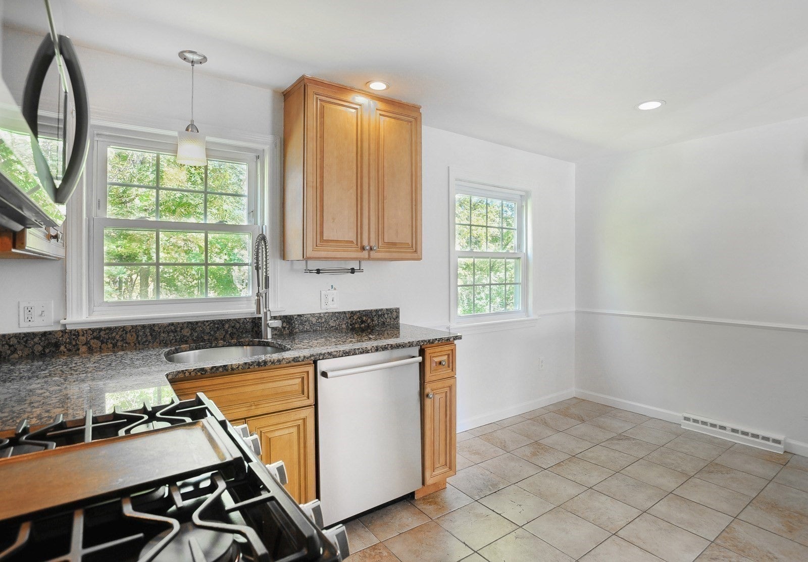 55 Clough Rd #55, Dedham, MA Photo #18