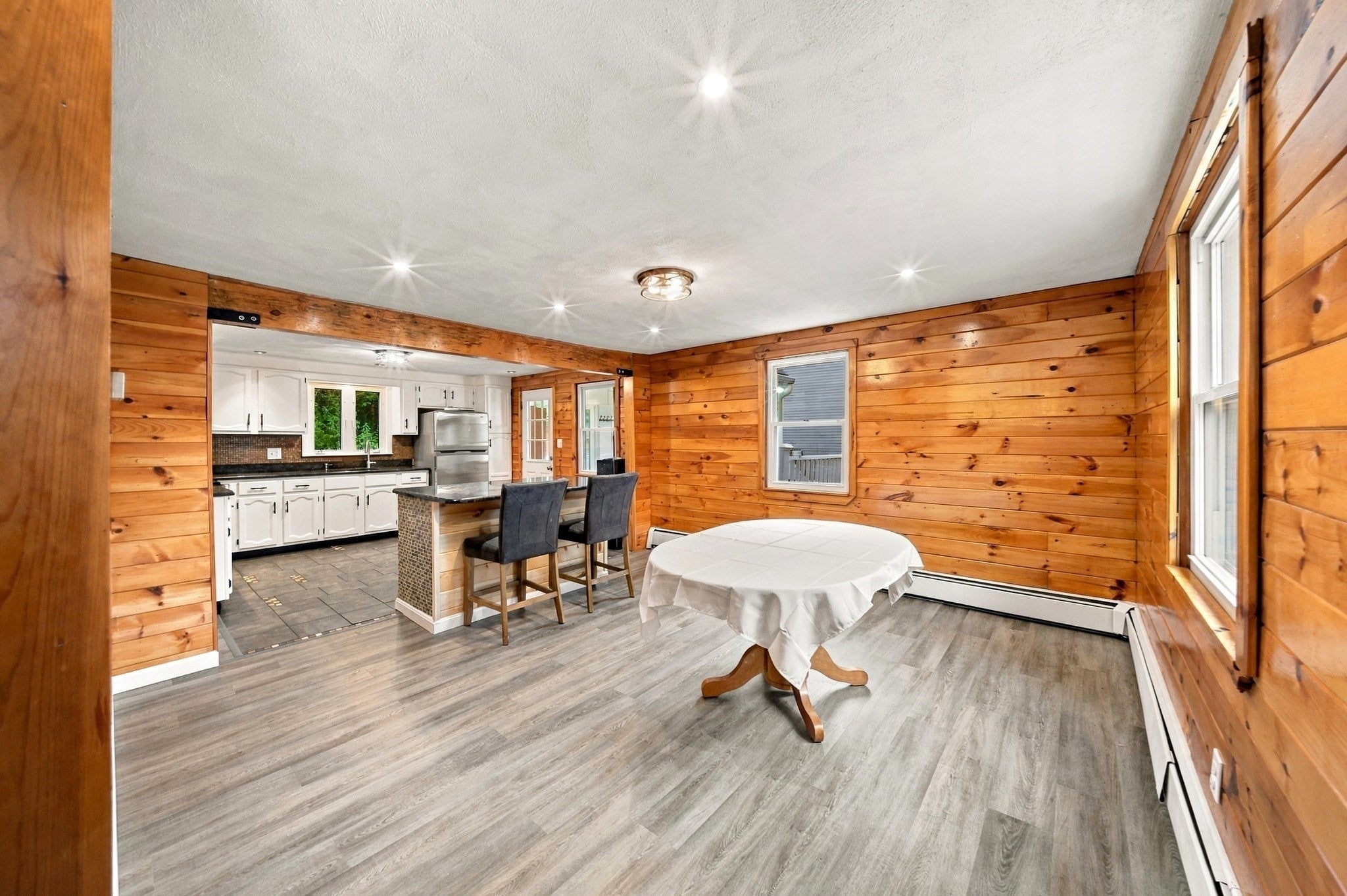 51 Queensland Rd, Billerica, MA Photo #9