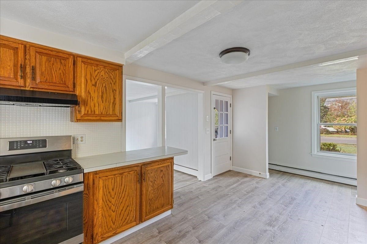 7 Scott Hill Rd, Ipswich, MA, 7 Scott Hill Rd, Ipswich, MA Photo #9