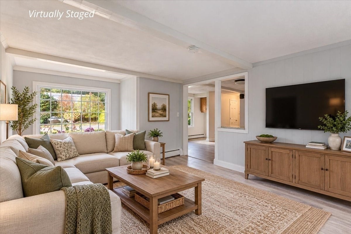 7 Scott Hill Rd