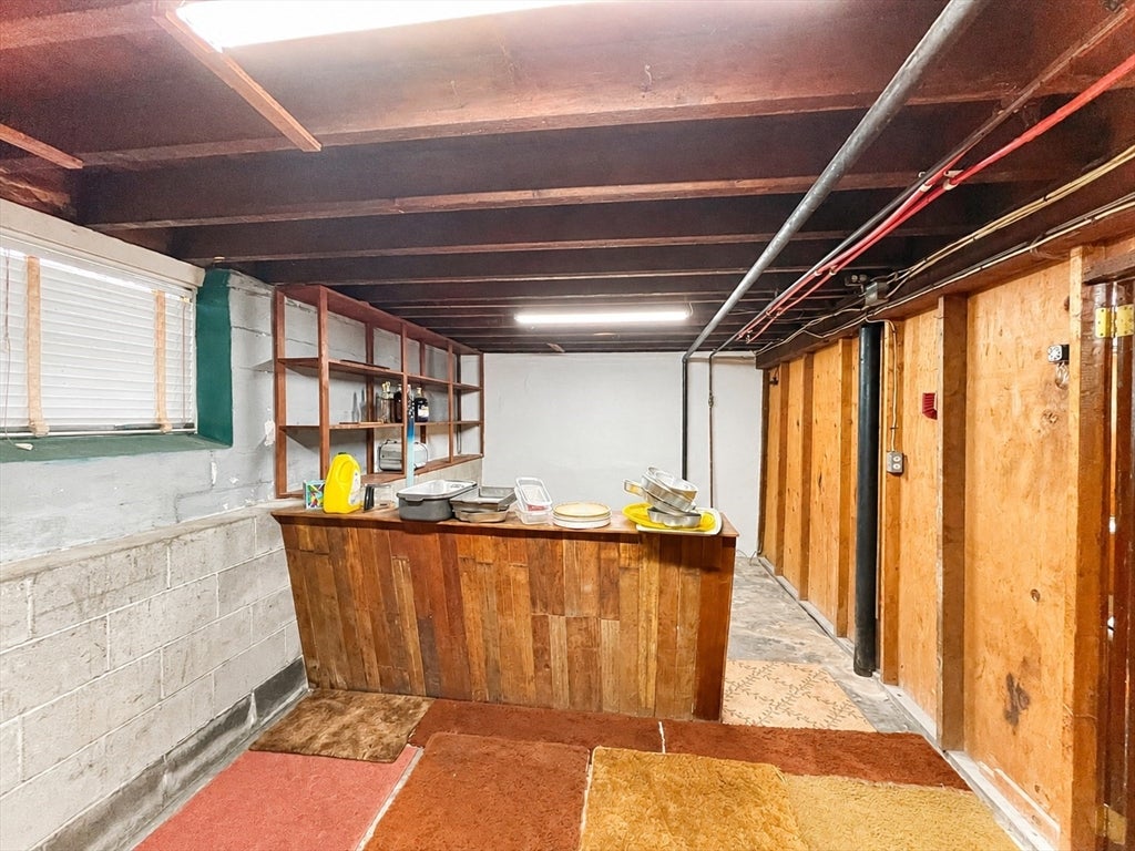 559-561 S Almond St, Fall River, MA, 559-561 S Almond St, Fall River, MA Photo #31