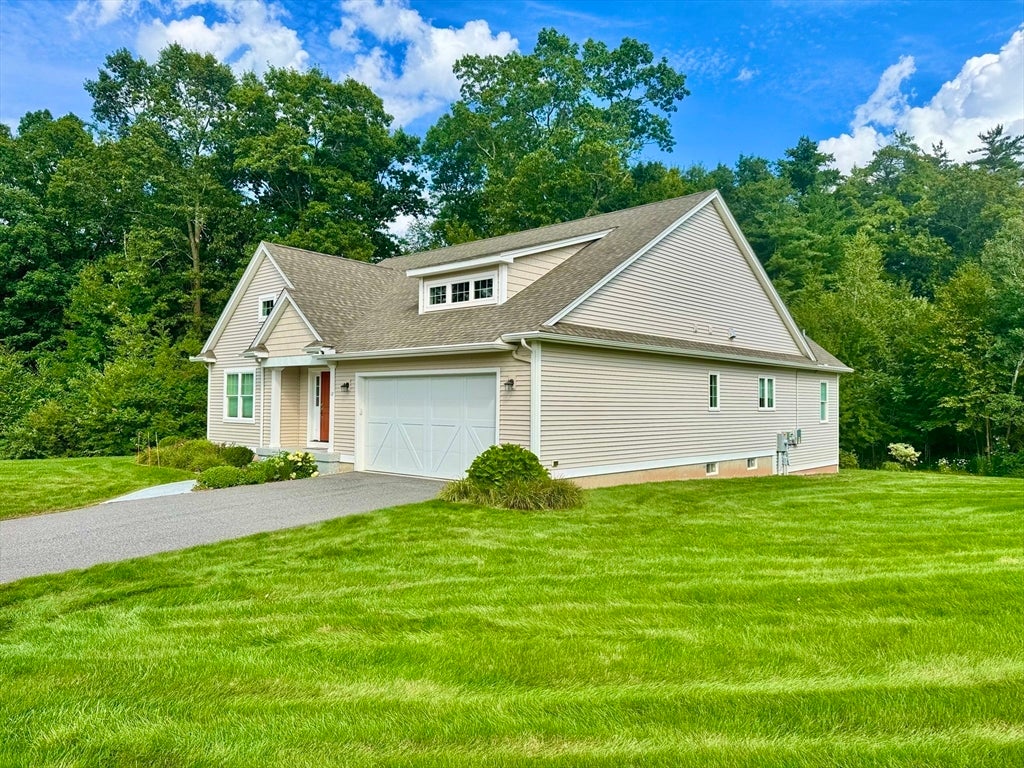 12 Copley Cir 12