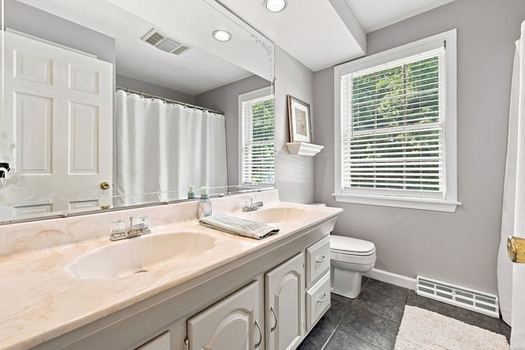 27 Shirley St, Wilbraham, MA, 27 Shirley St, Wilbraham, MA Photo #29