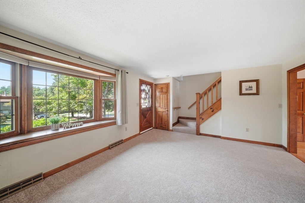 C26 Scotty Hollow Dr #C26, Chelmsford, MA Photo #6