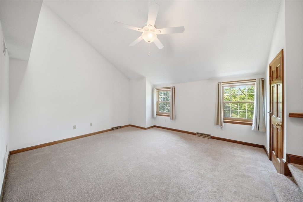 C26 Scotty Hollow Dr #C26, Chelmsford, MA Photo #12
