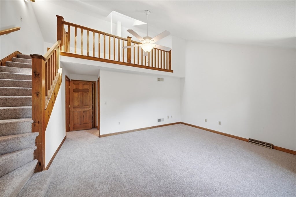 C26 Scotty Hollow Dr #C26, Chelmsford, MA Photo #14