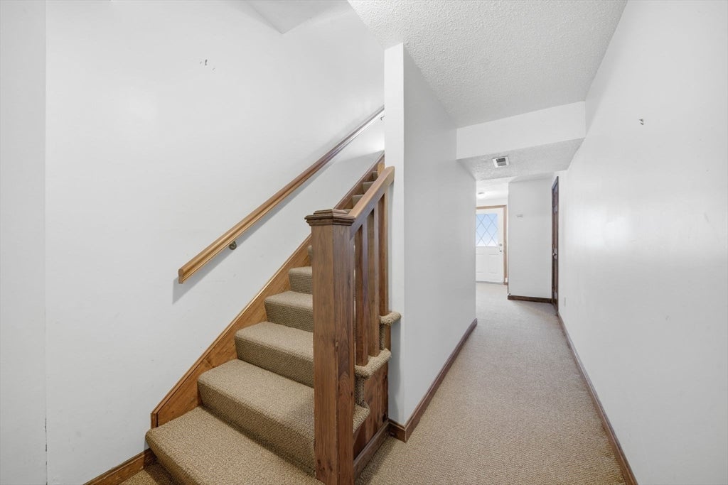 C26 Scotty Hollow Dr #C26, Chelmsford, MA Photo #18